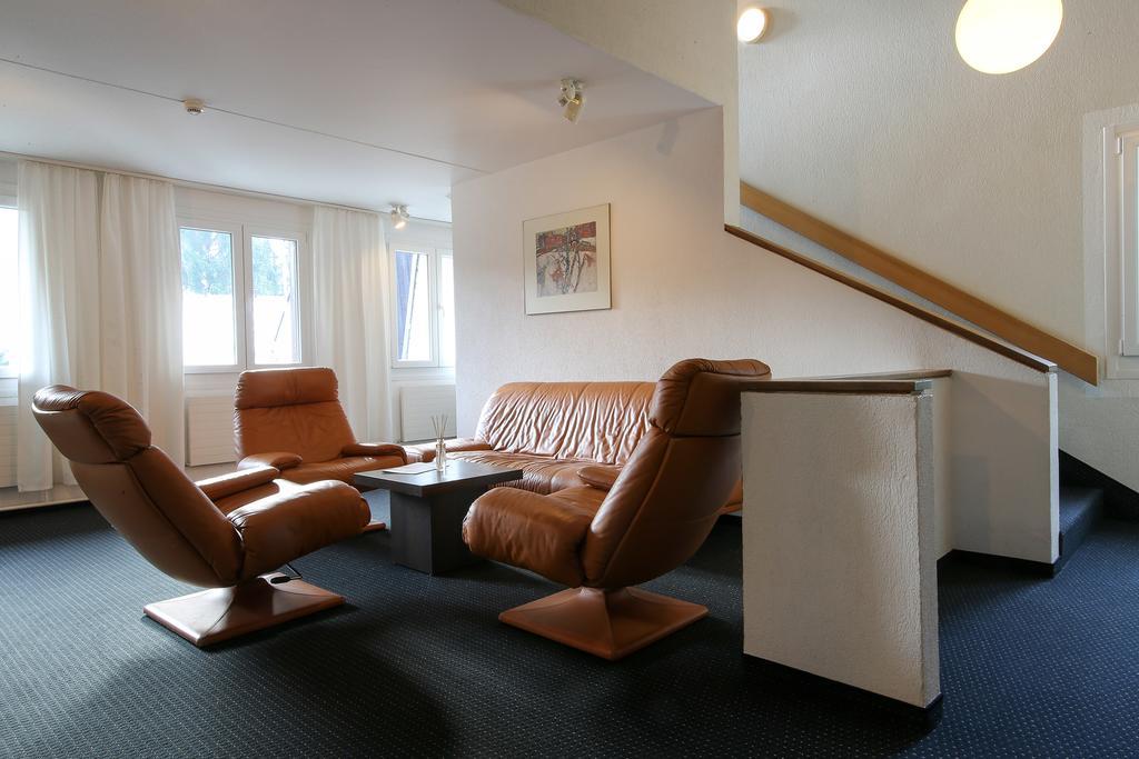 Hotel Grüsch Екстериор снимка